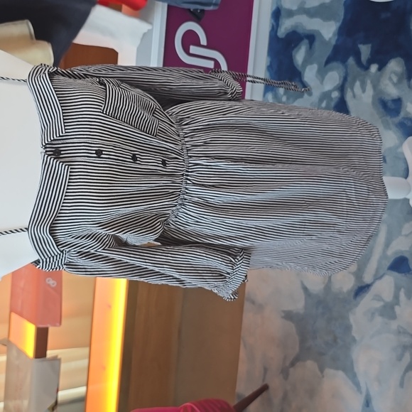 #29.Monteau Black and white stripe dress - Picture 3 of 6